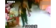 【拍客】监控实拍男子借换药袭臀女护士