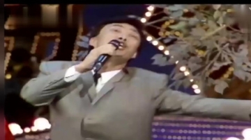 费玉清当着明星的面神模仿，这眼神动作也太夸张了，笑的我大喘气