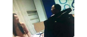 【拍客】青岛官员不雅视频曝光 工作日与多名女子开房