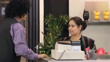 外国恶作剧:一朵玫瑰恶搞。