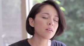 民谣女声Kina Grannis翻唱yellow,一开口就跪了！