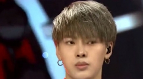 快男七进六李健战队全军覆没，养鸡首轮PK不敌焦迈奇