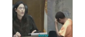 【拍客】法官在法庭上發現犯人是中學同學 犯人尴尬哭了