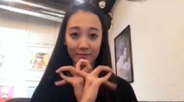 据说美女的这双手上了300万的保险 我觉得值！灵活度max