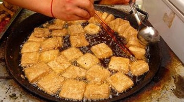 一家三口吃自制臭豆腐险丧命 臭豆腐为啥暗藏杀机?
