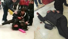 【拍客直击】女子暴打老太满脸血 大喊"我眼镜三万多"