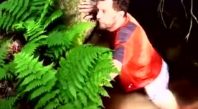 国外牛人钓鱼就是不一样，这方法你肯定想不到！