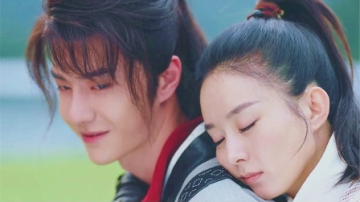 赵丽颖撒娇要王一博抱抱，场面甜齁了