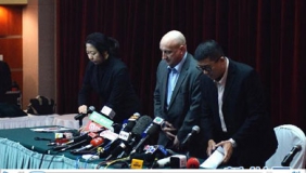 【拍客直击】马航失联事件发布会全过程 称未发现失事证据