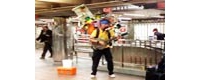拍客：纽约牛人自制乐器，集合了N多乐器