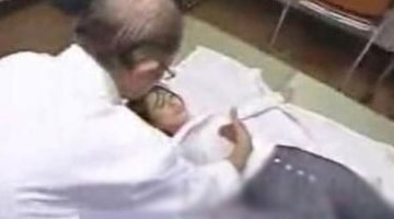 14岁女生勒死76岁祖父 称最近双方关系不好