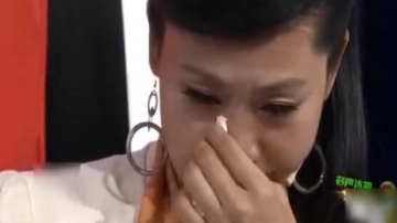 高手在民间，货车司机翻唱一首经典老歌，撕心裂肺唱哭于文华