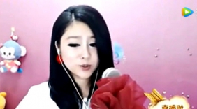 气质美女演唱，有胆就听听这首歌，太好听了