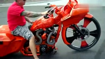 无敌拉风牛人改装超酷摩托车