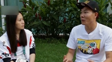 史冬鹏讲述失窃经历；被吐一身 遭调虎离...