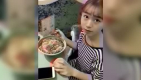 恶搞四川美女网管！