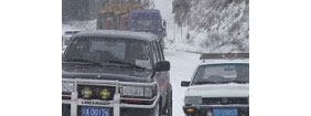 【拍客直击】风雪阻归途 实拍春运返程路上步步惊心
