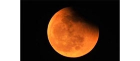 【拍客】2014年10月8日“月全食”奇观 看美丽血色月亮