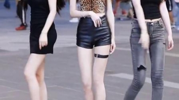 今天给大家表演个美女跳舞