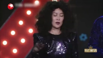 肖战跳到大汗淋漓，与那英尬舞disco，致敬80年代