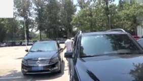 恶搞乱停车的人