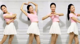 围裙美女热舞摇摆爆少女心