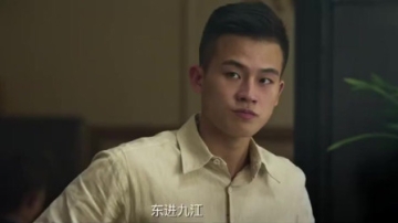 建军大业：欧豪用力过猛，一张口就破音，朱亚文差点笑场！