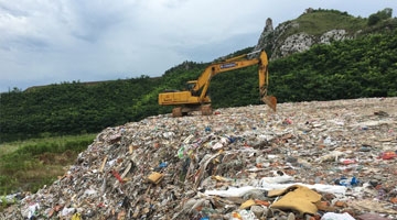 上海4000吨垃圾偷倒苏州太湖西山岛 警方已介入调查