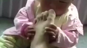 萌宝真可爱，逗死我了！