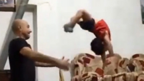 有一个愿意陪宝宝玩的老爸是一件多么酷炫的事情！