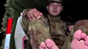 致敬子弟兵！这张被刷屏的心疼照主角们找到了