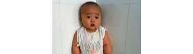 小宝贝怕打针缩墙角囧字眉萌翻网友