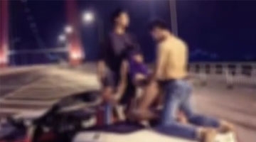 南宁宝马车上两男一女拍不雅照 尺度超大