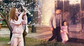 网友偶遇李小璐母女公园踏青 一身粉嘟嘟的亲子装十分有爱