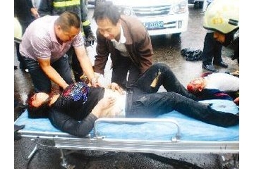 【拍客】湖州发生惨烈车祸三人死亡 一人头颅在湖中找到