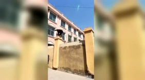 跑酷牛人绝活与绝招别模仿哦