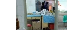 【拍客】浙江温岭一卫生院遭打砸医生被打伤