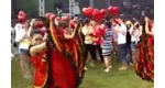 【街拍客】西湖音乐节美女们跳西班牙舞激情四射