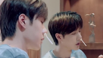 天天向上：王一博去胡兵家里参观，浑身都写满了抗拒，知道了衣服的来历后一脸嫌弃