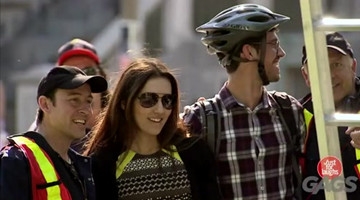 歪国人各种恶搞路人