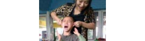 浙江温岭无证幼师提儿童耳朵离地20厘米