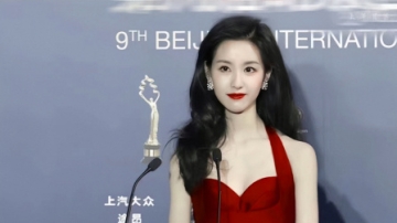 绝了，终于知道她为什么能凭证件照杀进娱乐圈！【陈都灵】