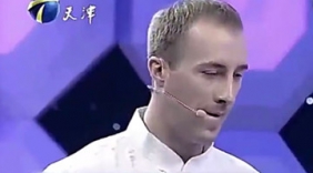 俄罗斯夫妻用中文吵架