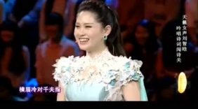 天籁女声刘智晗 首轮毫无压力对战刘语熙！