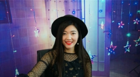 这首歌女声唱出来同样凄婉，听完忍不住哭泣！