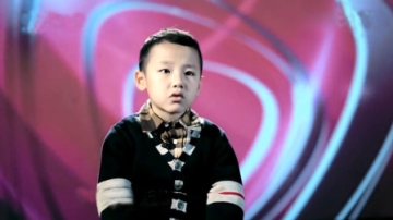 惊呆国人的中国神童，12岁神童挑战外国选手，瞬间ko对手为国争光