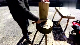 国外牛人用整块木头，纯手工打造一个艺术容器