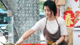 90后“粽子西施”走红网络 手工粽子供不应求