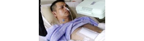 【拍客】保安孤身抓贼被刺4刀 英雄呀！