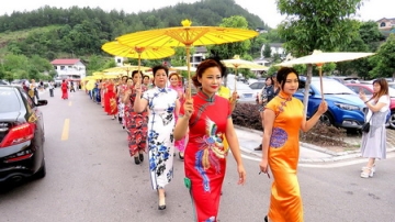 四川广元百名旗袍夫人走秀走秀2018昭化平乐荷花节